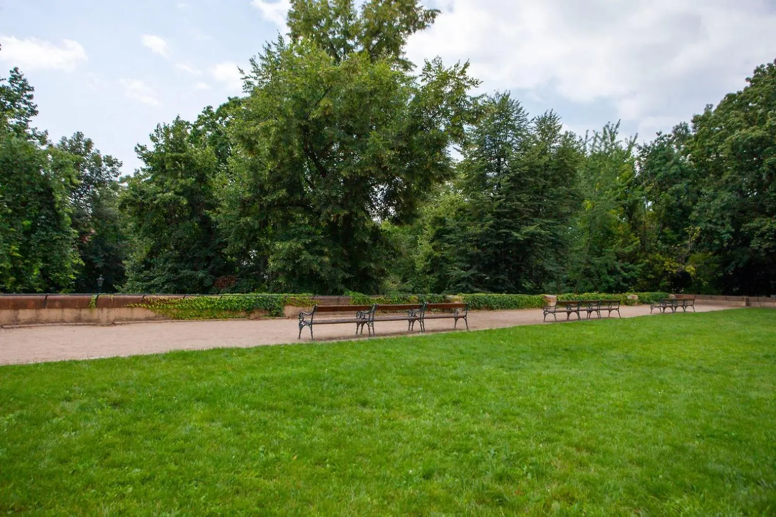 Blueground Vrsovice Near Grebovka Park Prg-15 Apartamento Praga